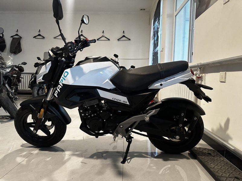 二手春风ST狒狒