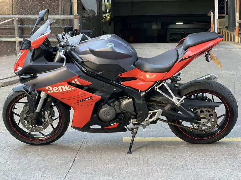 二手贝纳利龙卷风 Tornado 302R