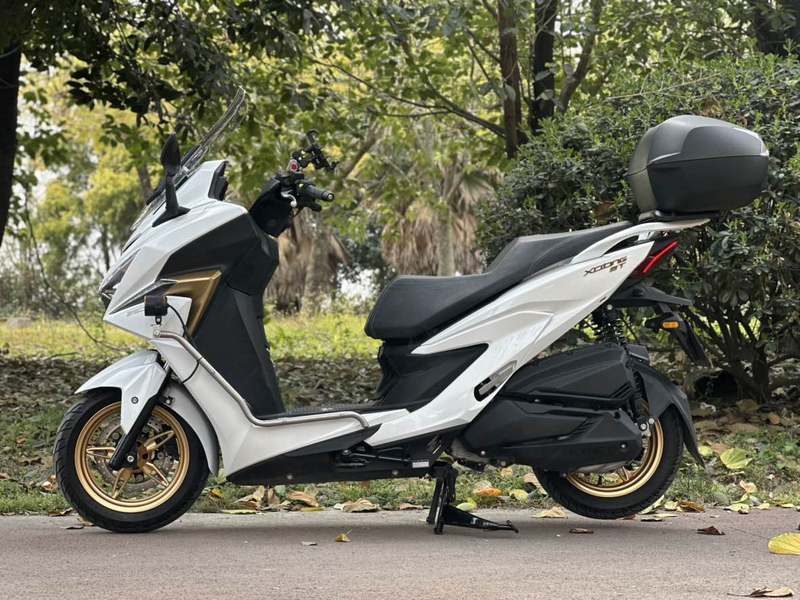 二手光阳赛艇 ST250