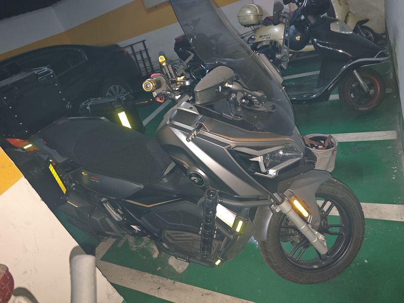 二手QJMOTOR鸿150ADV