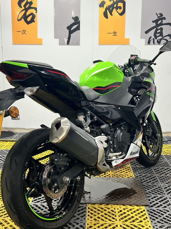 二手川崎Ninja 400
