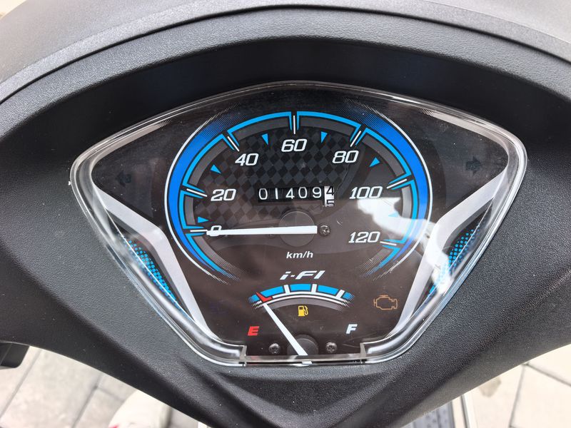 二手五羊本田SCR125