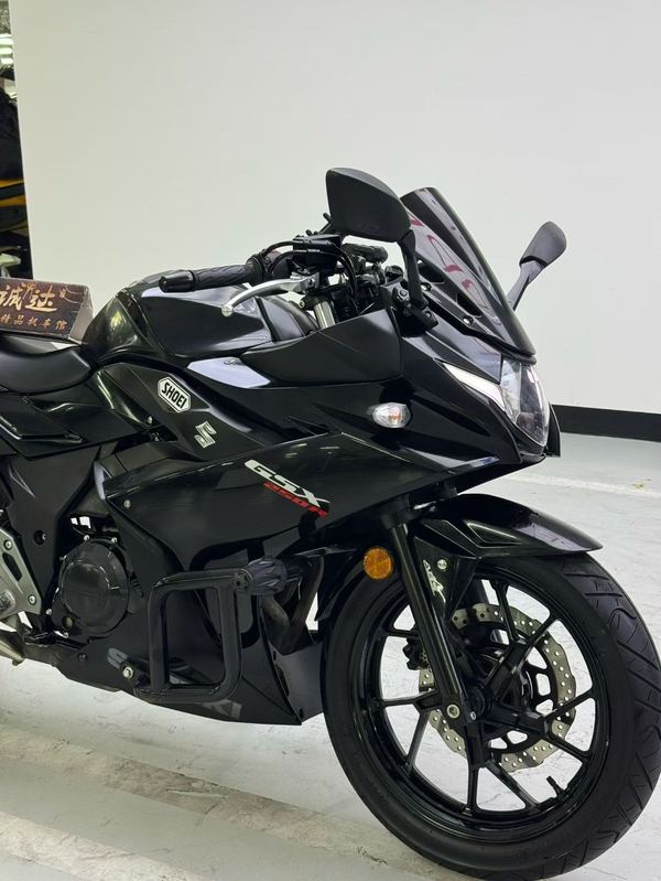 二手豪爵铃木GSX250R