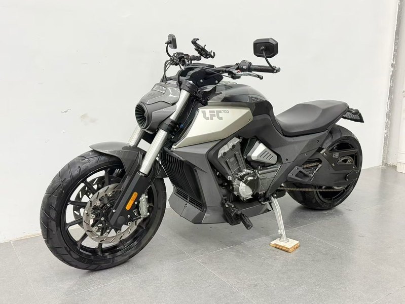 二手奔达LFC700 燎