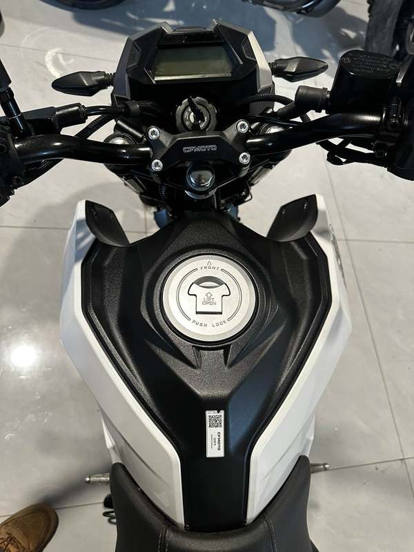 二手春风ST狒狒