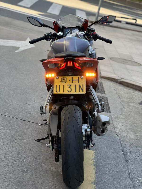 二手贝纳利龙卷风 Tornado 302R