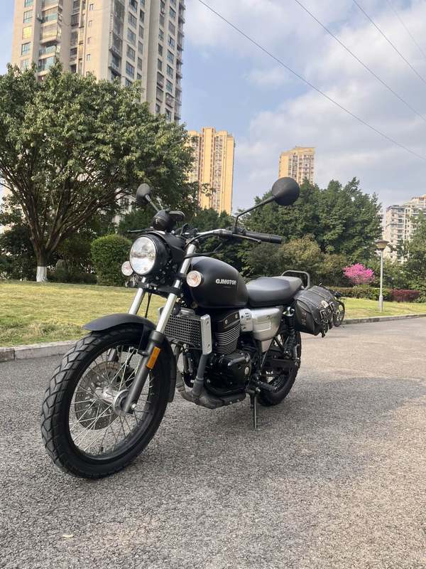 二手QJMOTOR逸250