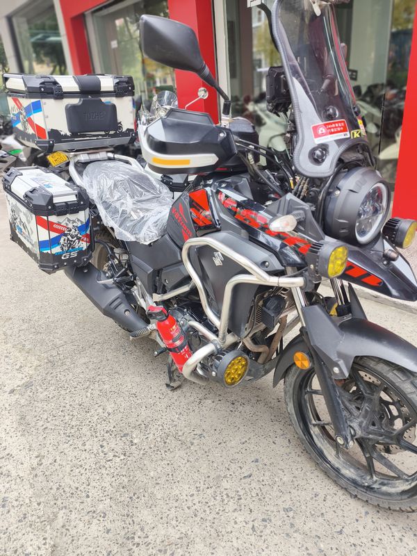 二手豪爵铃木DL250