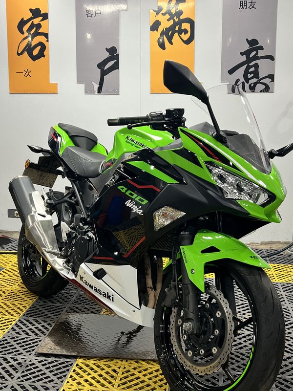 二手川崎Ninja 400