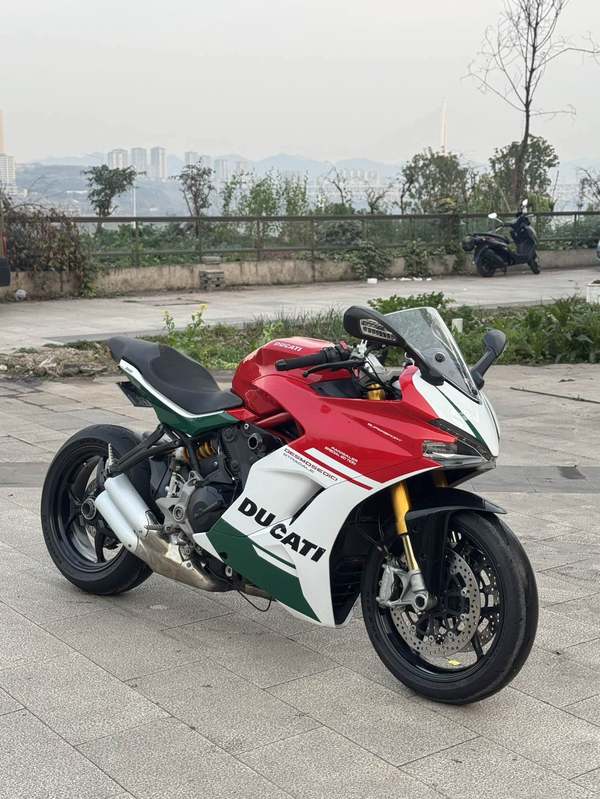 二手杜卡迪SuperSport