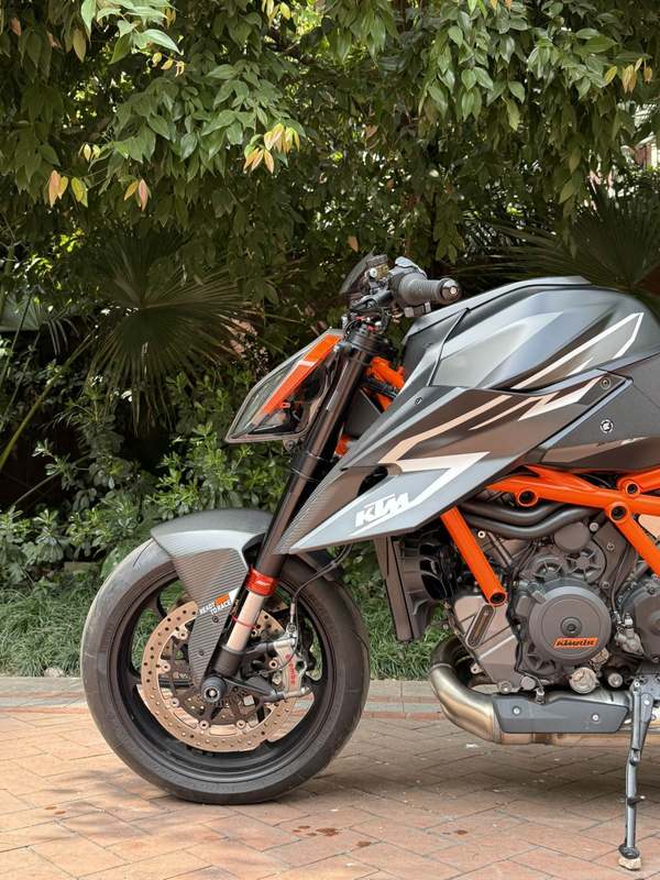 二手KTMR2R1290 Super Duke