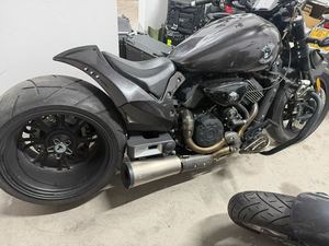 二手香帅金刚狼800S