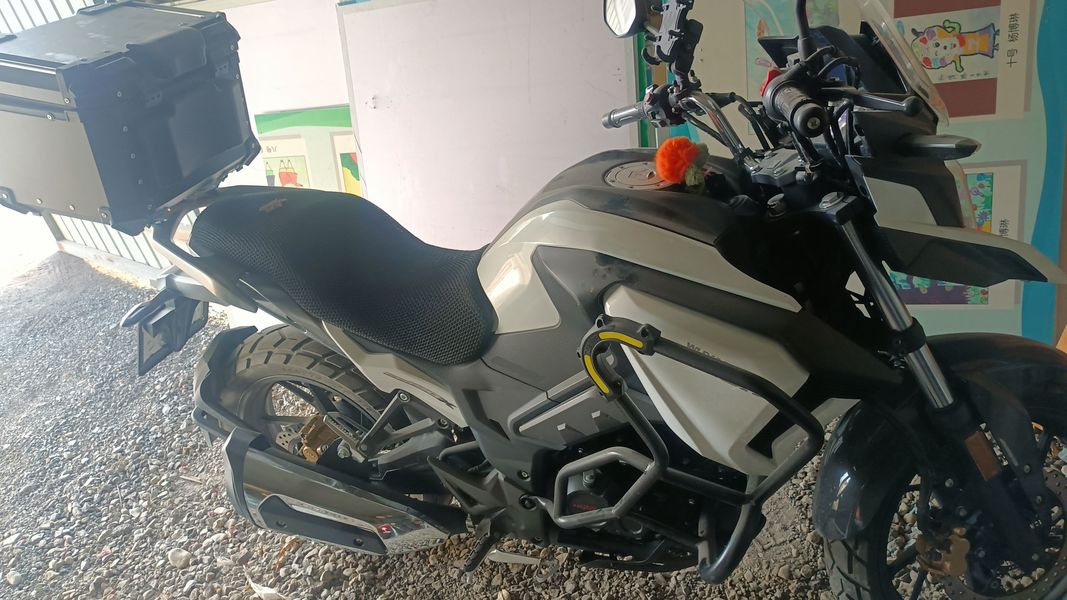 二手五羊本田猛鸷 CB190X