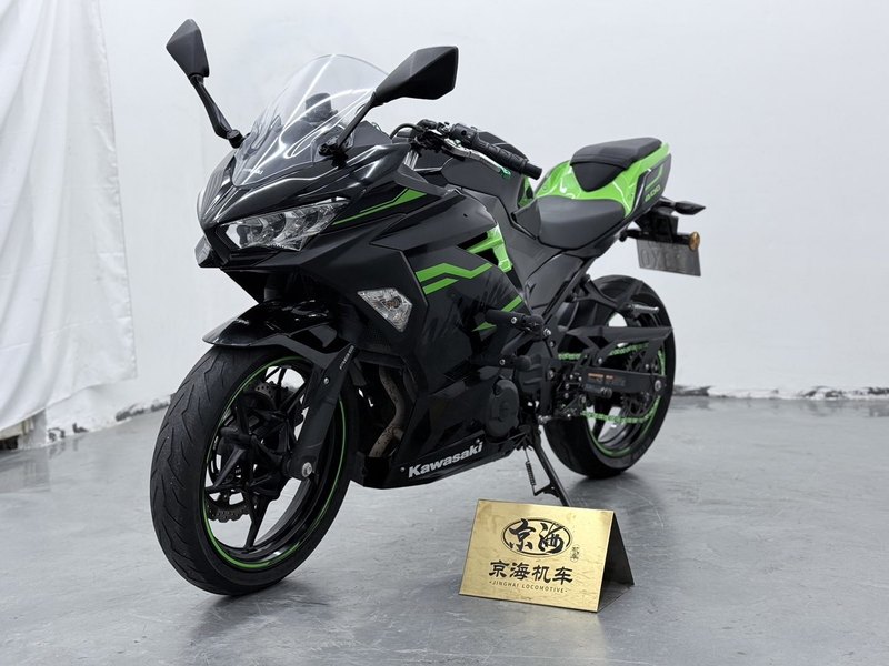 二手川崎Ninja 400