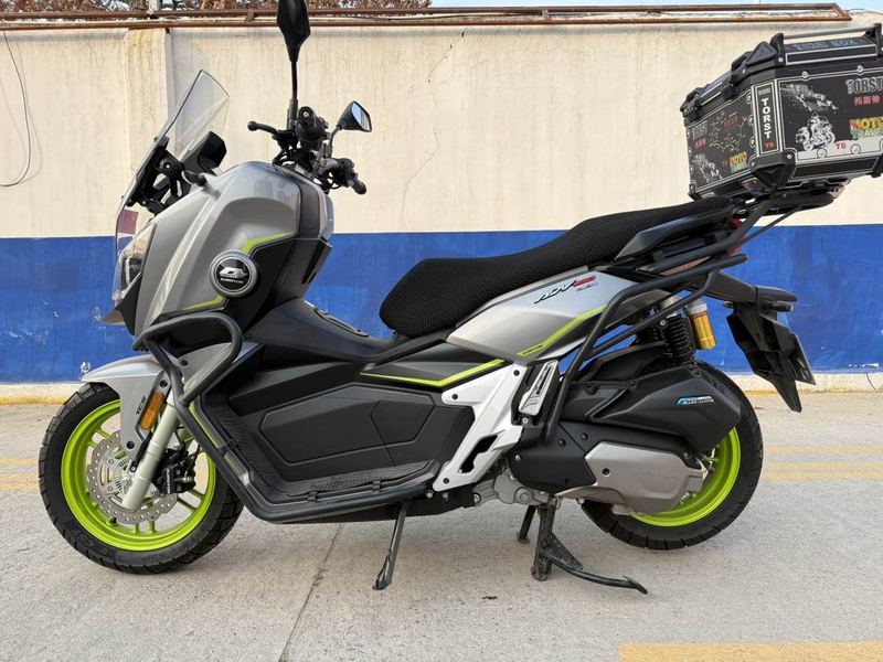 二手QJMOTOR鸿150ADV