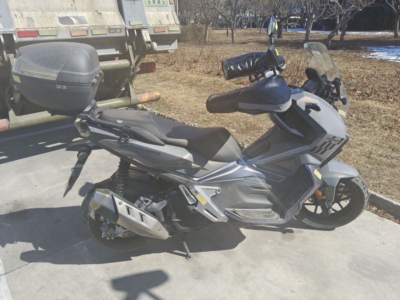 二手布雷斯通极宙 ADV150