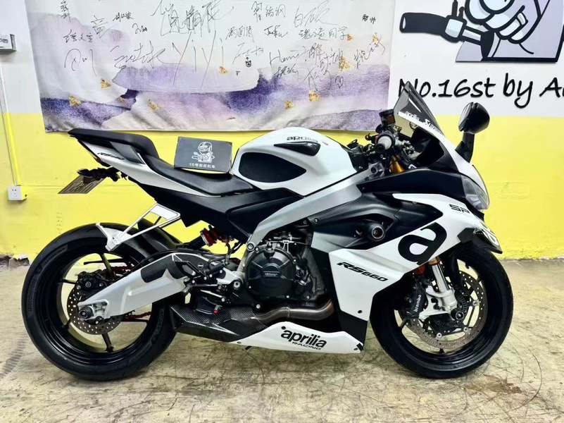 二手阿普利亚RS 660 