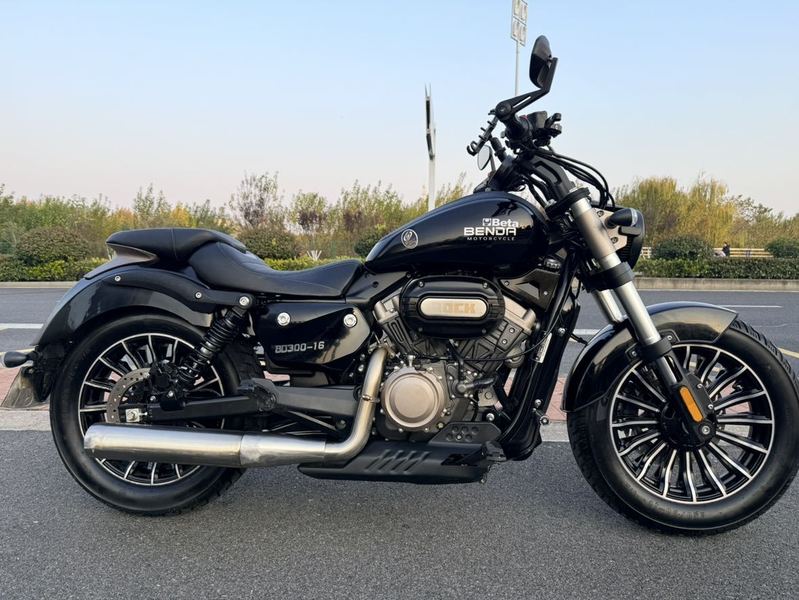 二手奔达Rock300 灰石