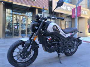 二手贝纳利幼狮 Leoncino 250