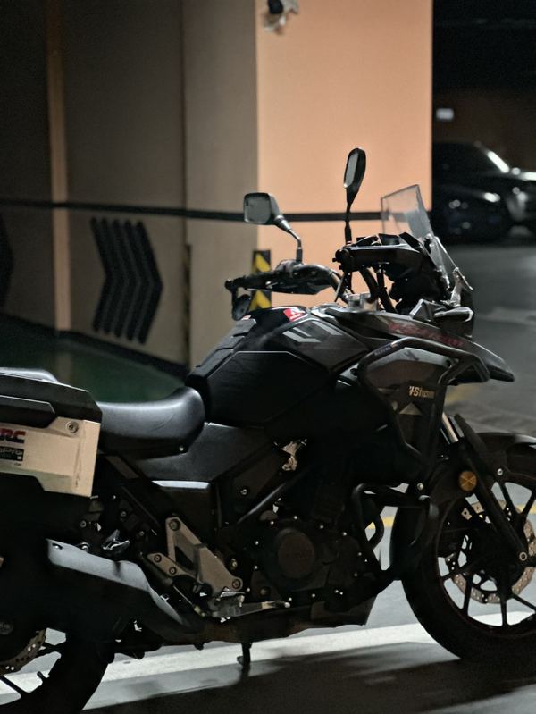 二手豪爵铃木DL250