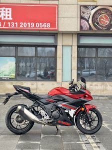 二手豪爵铃木GSX250R