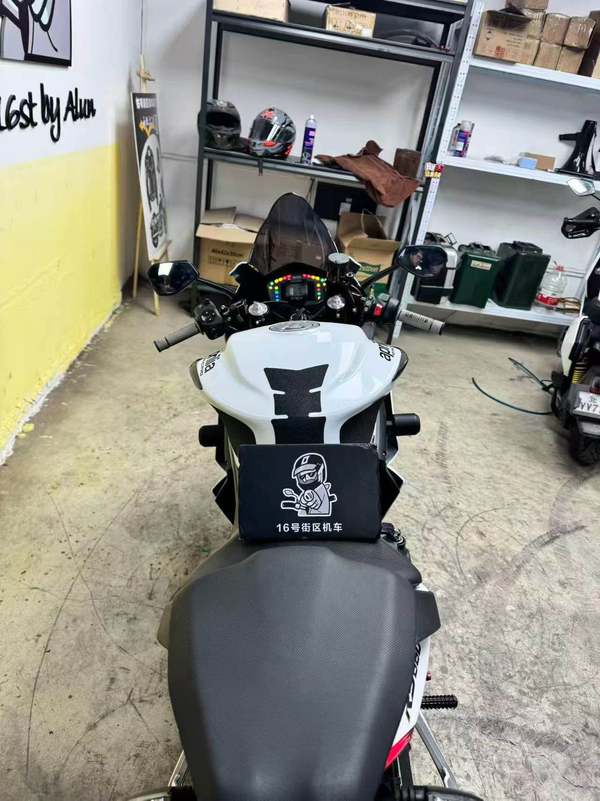 二手阿普利亚RS 660 