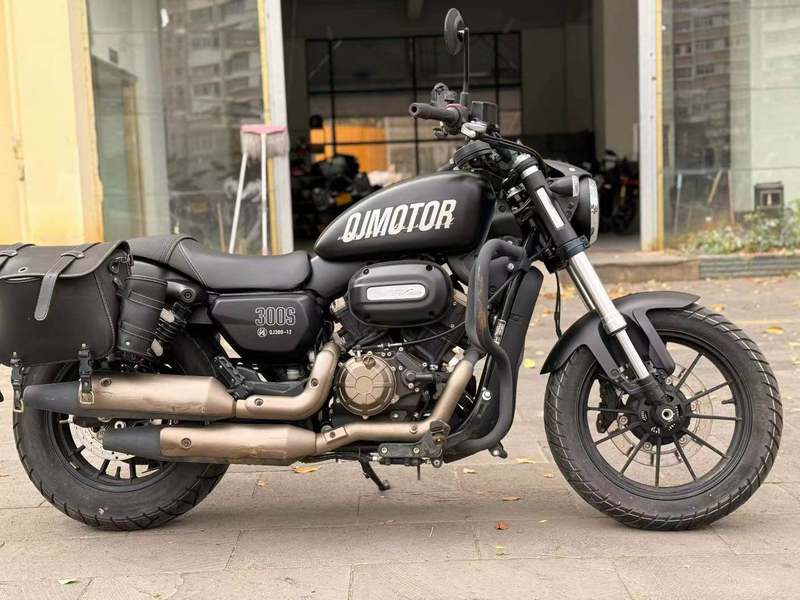 二手QJMOTOR闪300