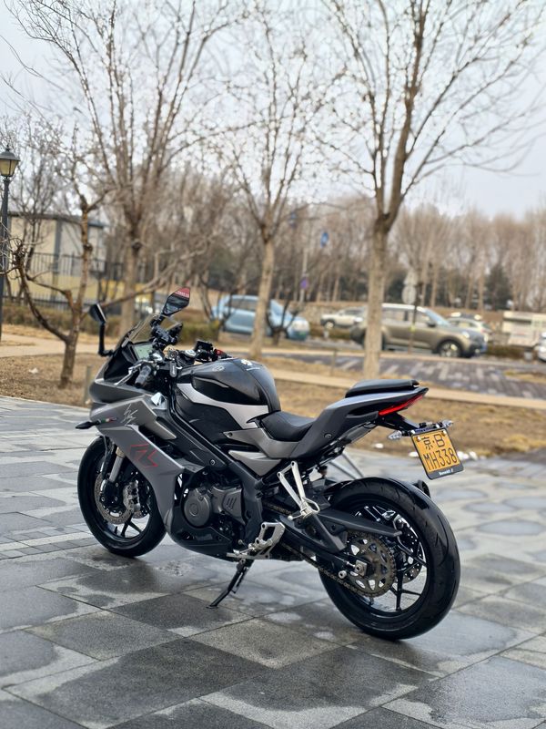 二手贝纳利龙卷风 Tornado 302R