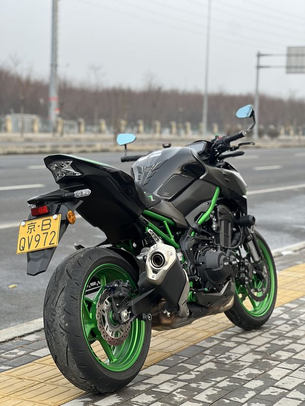 二手川崎Z900
