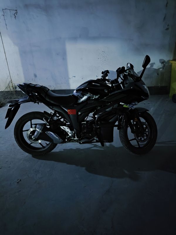 二手济南铃木极客飒 Gixxer 155