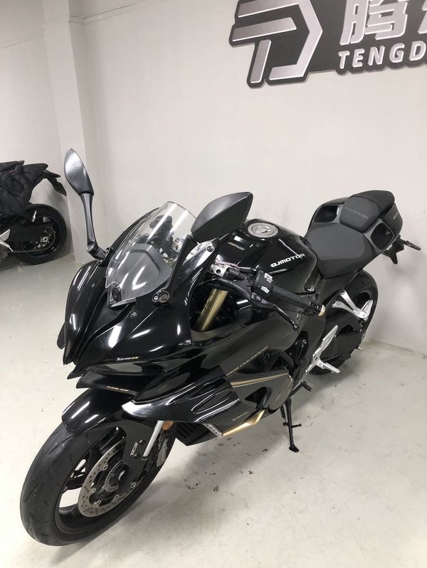 二手QJMOTOR赛800