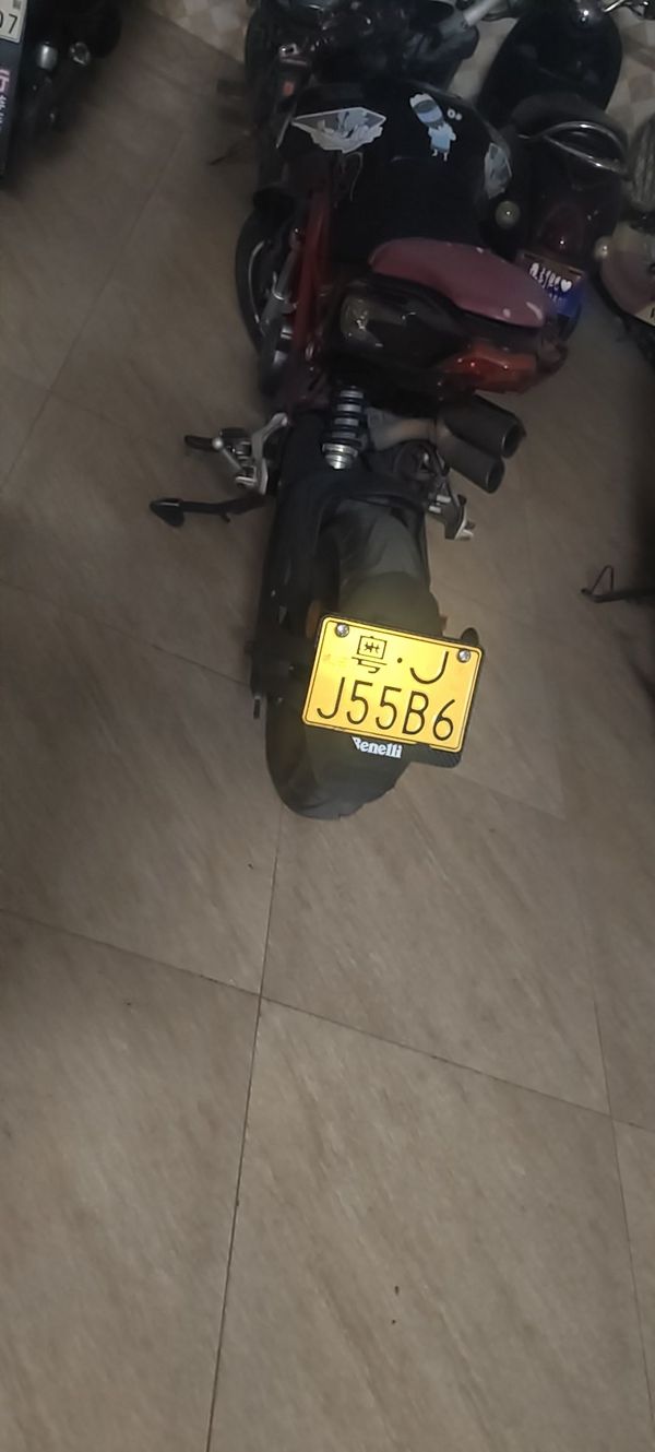 二手贝纳利小暴龙TNT125