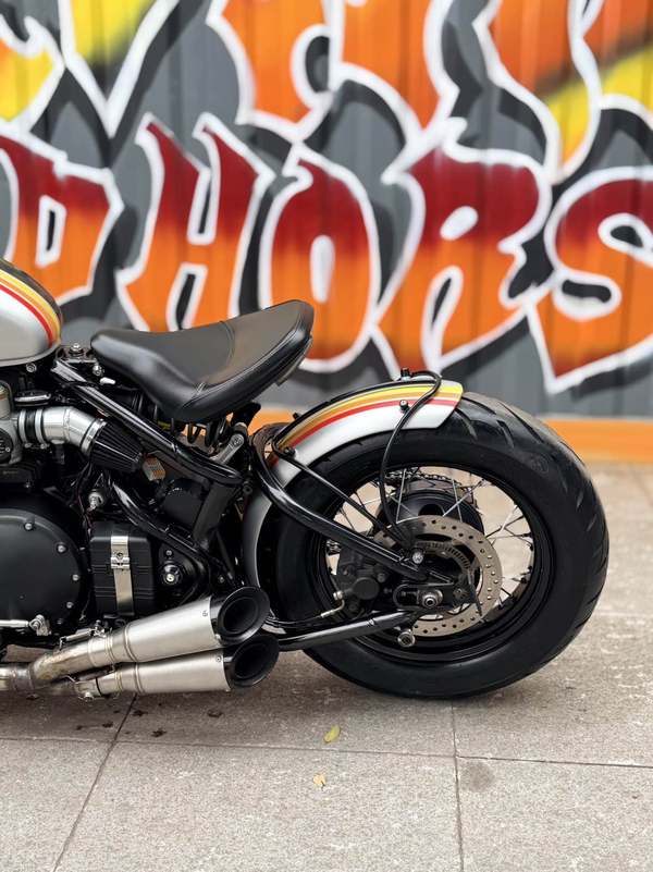 二手凯旋Bonneville Bobber