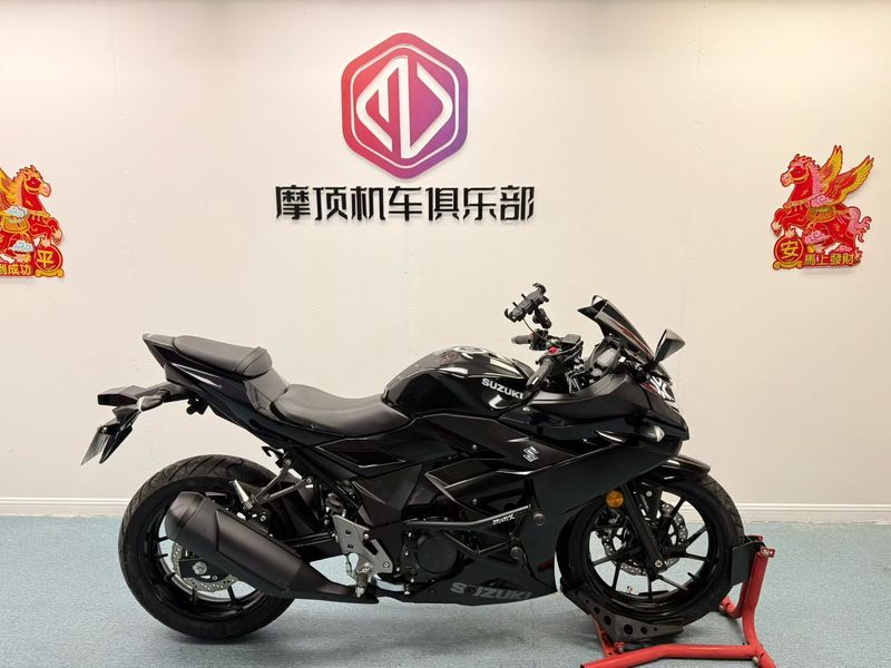 二手豪爵铃木GSX250R