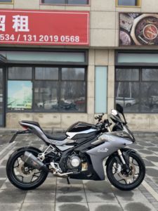 二手贝纳利龙卷风 Tornado 302R