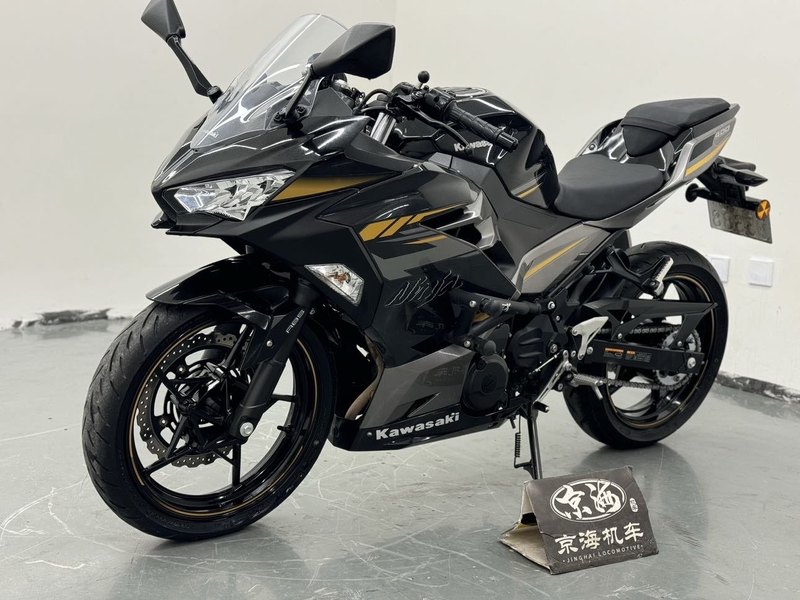 二手川崎Ninja 400