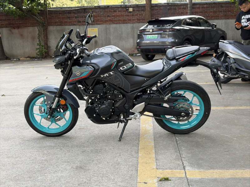 二手雅马哈MT-03