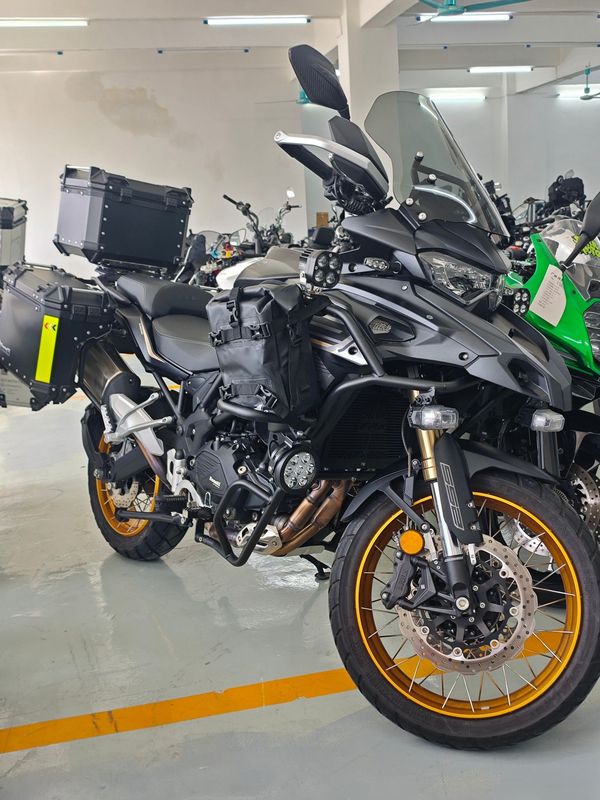 二手贝纳利TRK552