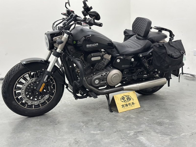 二手奔达Rock300 灰石