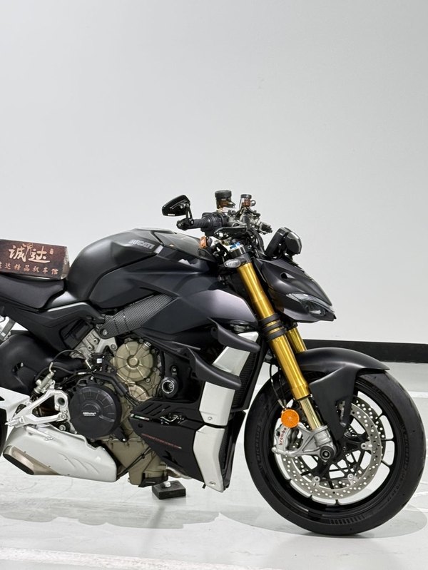 二手杜卡迪Street Fighter V4