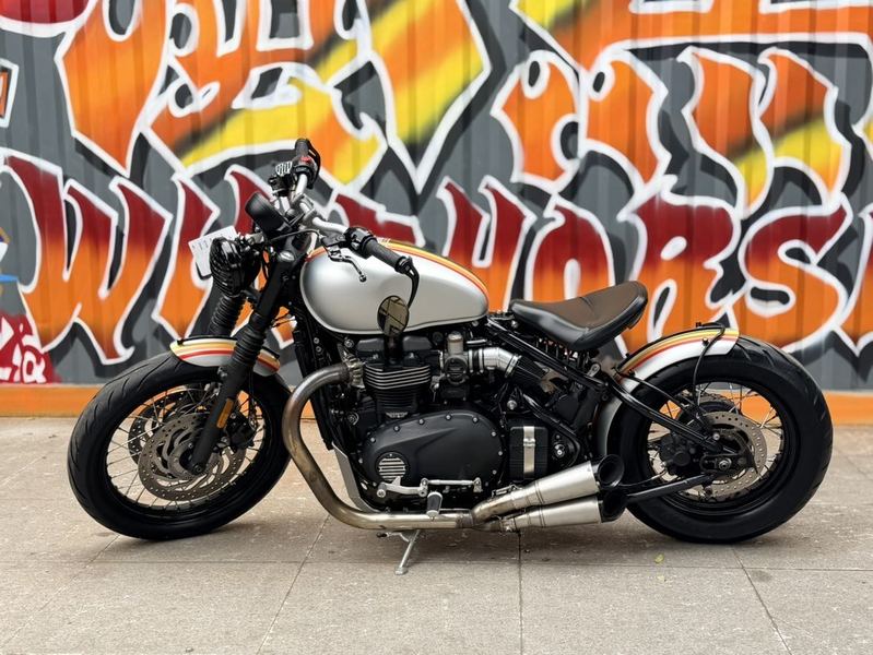 二手凯旋Bonneville Bobber