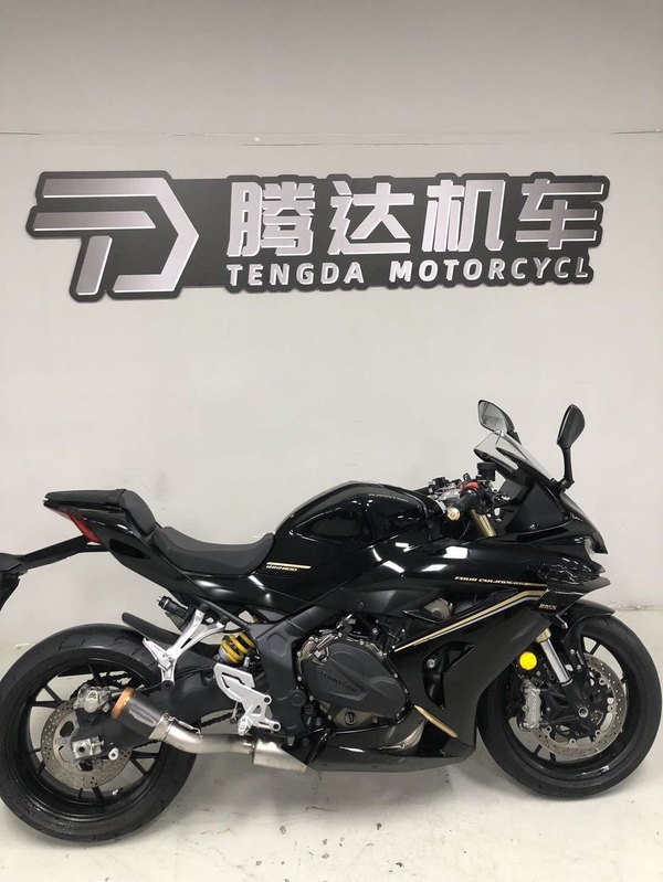二手QJMOTOR赛800