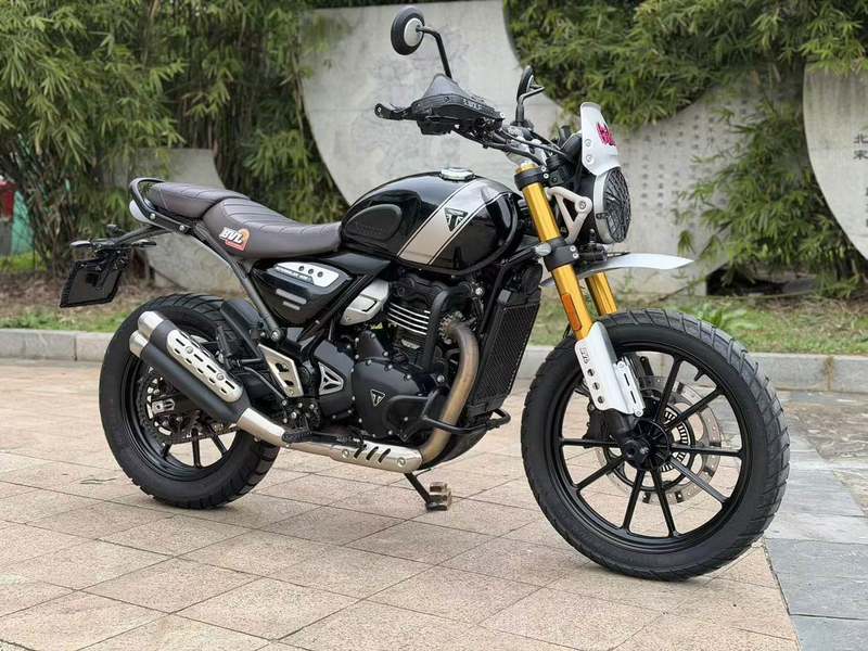 二手凯旋Scrambler 400 X
