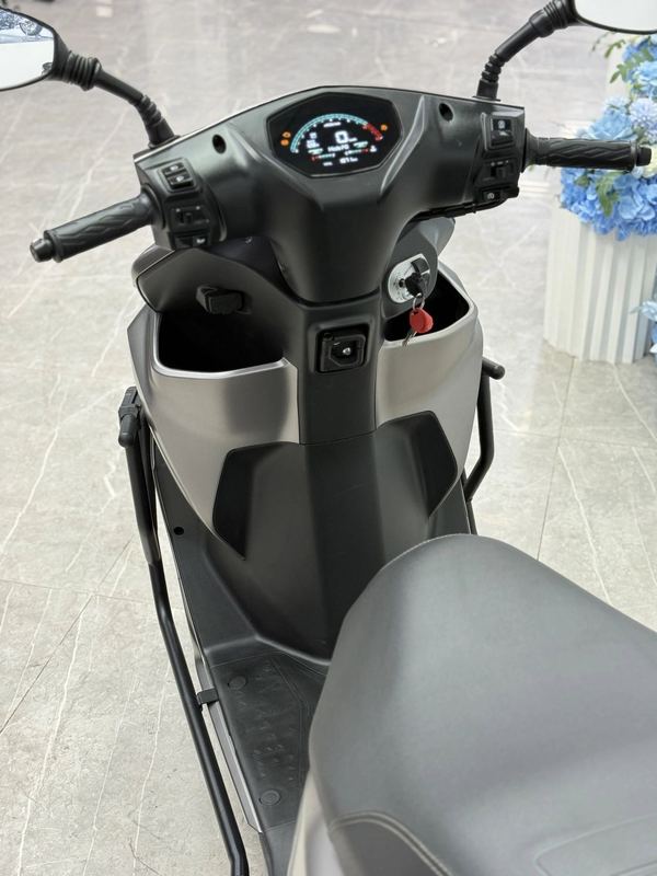 二手QJMOTOR鸿150RS