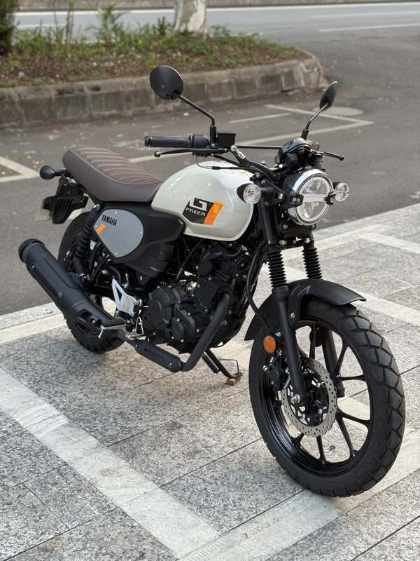 二手建设雅马哈GT150 Fazer