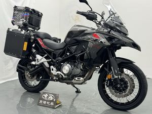 二手贝纳利金鹏 TRK502