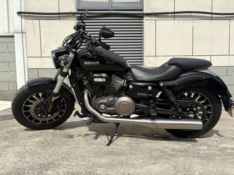 二手奔达Rock300 灰石