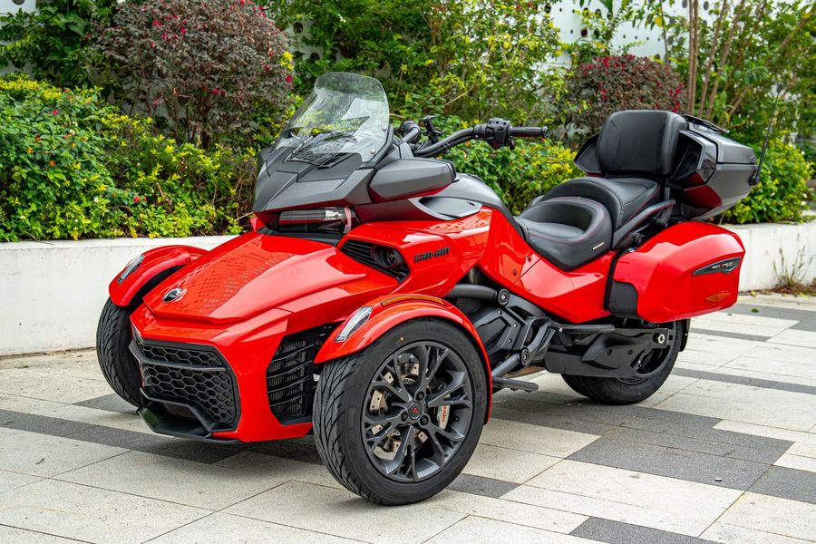 二手庞巴迪Spyder F3 