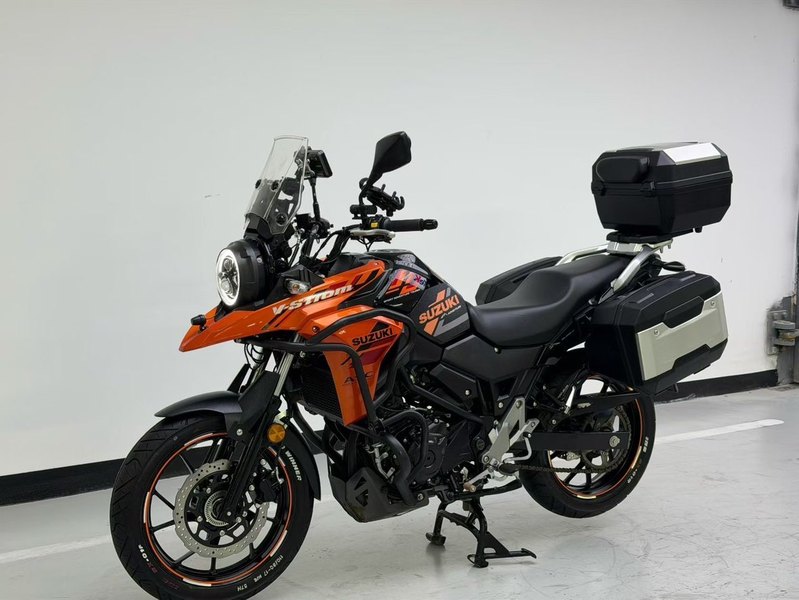 二手豪爵铃木DL250