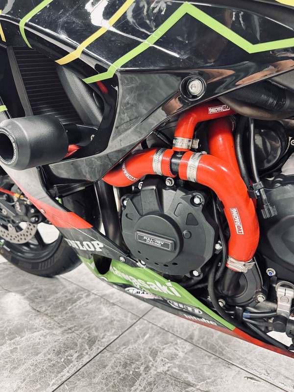 二手川崎Ninja ZX-6R 